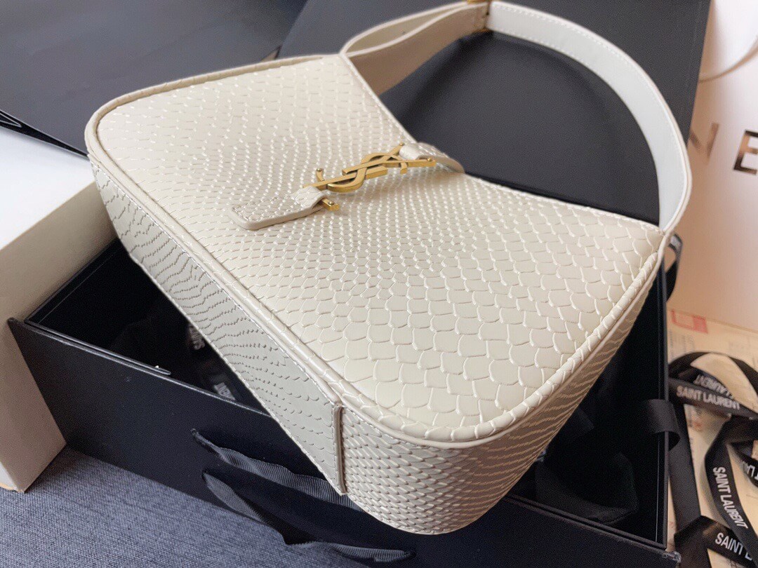 YSL Hobo Le 5a7