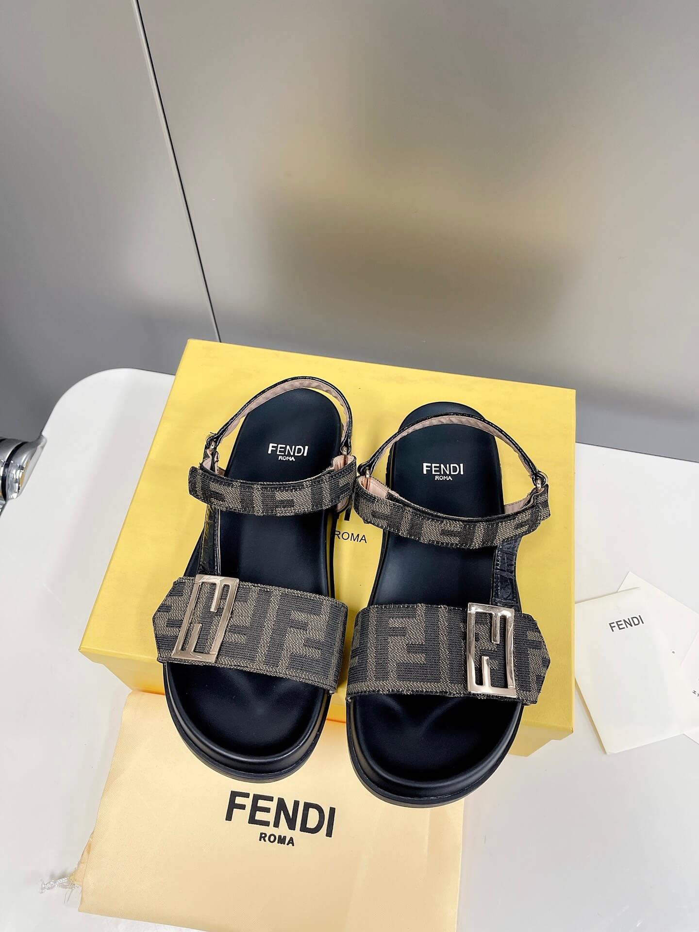 FD Sandals