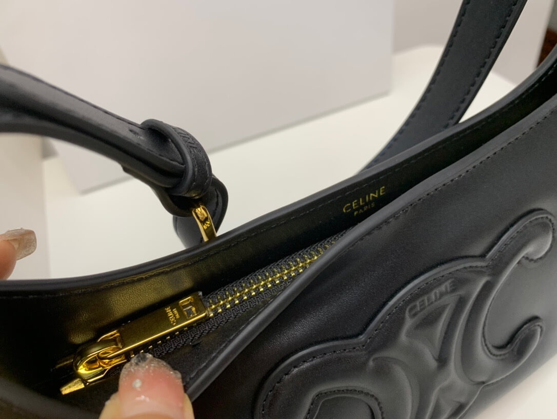 CEL Cuir Triomphe