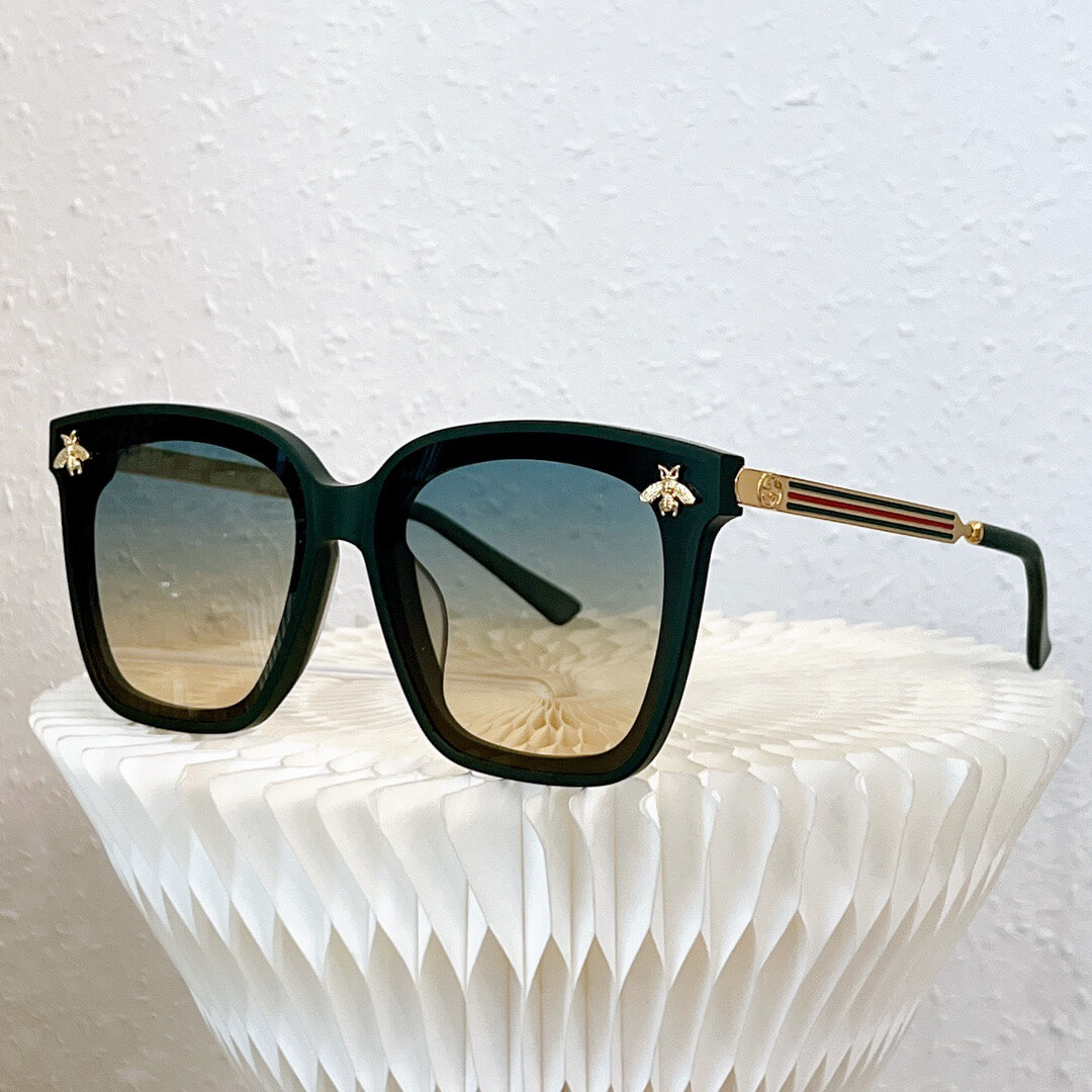 GG Sunglasses 0889