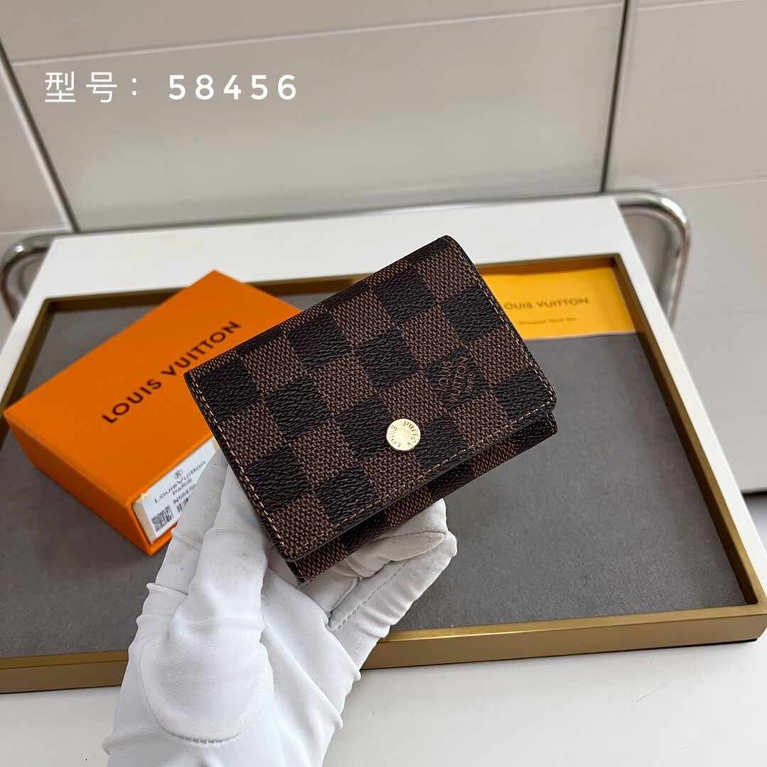 LOUIV Card Holder