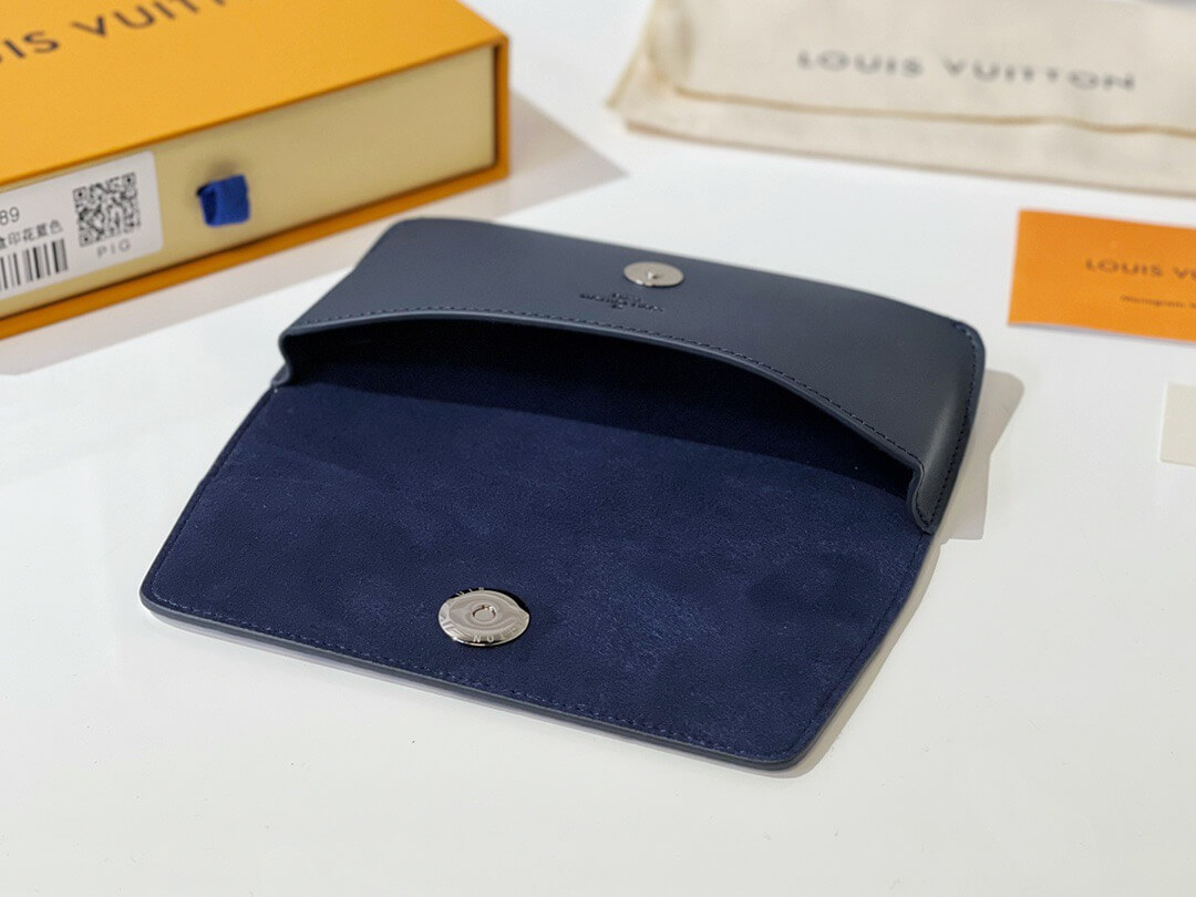LOUIV Woody Sunglasses Case