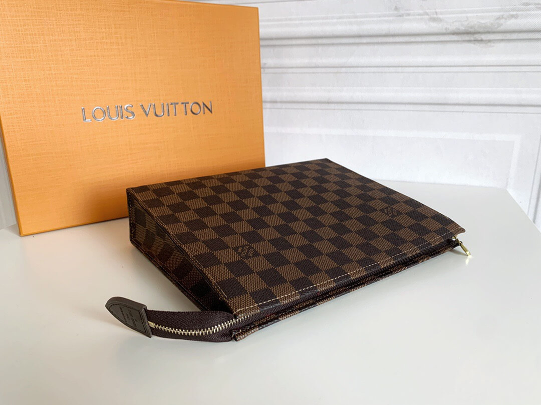 LOUIV Toiletry Pouch 26