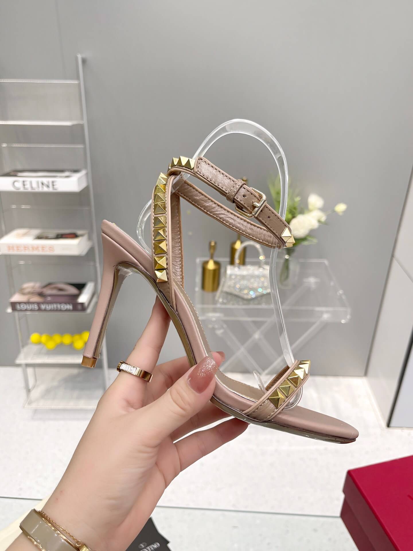 VALEN Heels