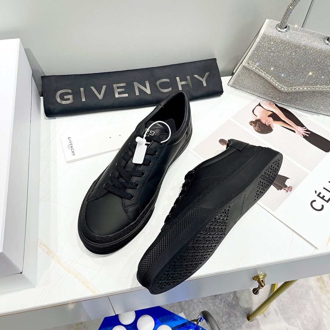 GVC Sneakers
