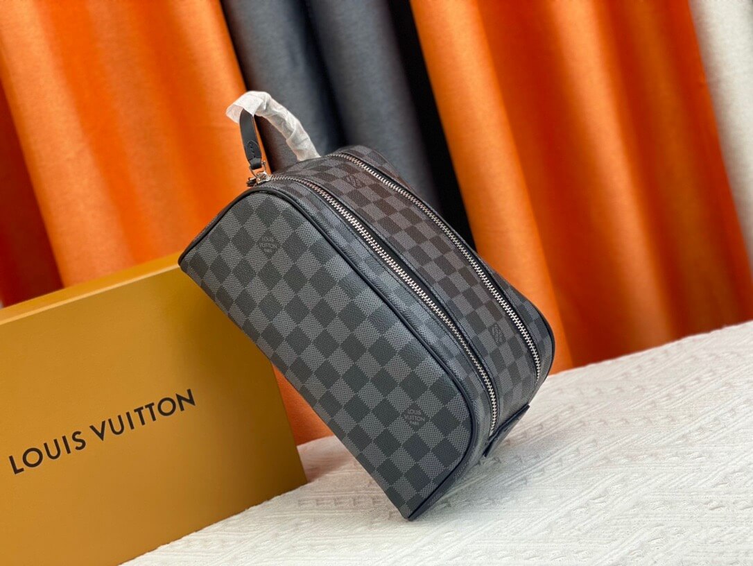 LOUIV Toiletry Pouch