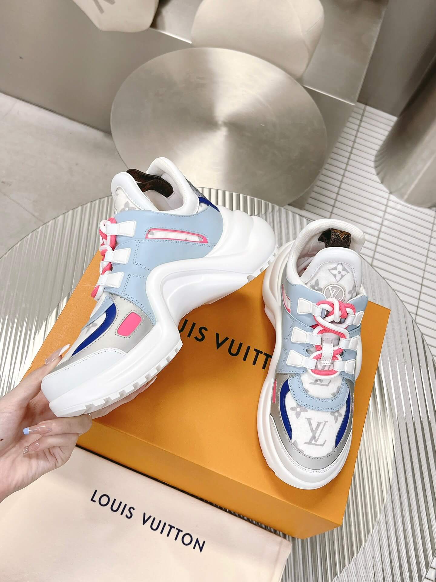 LOUIV Archlight Sneakers