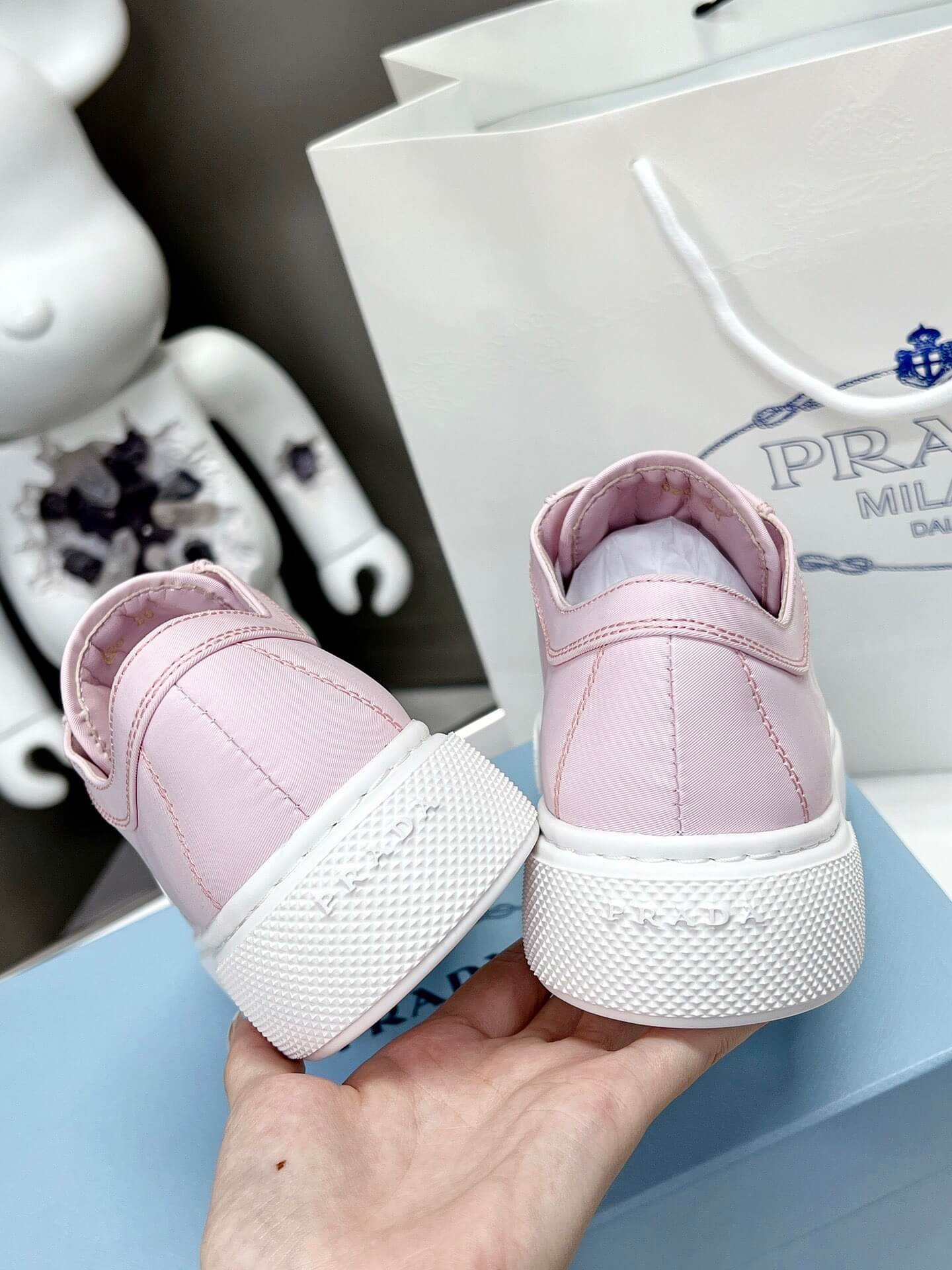 PR Sneakers
