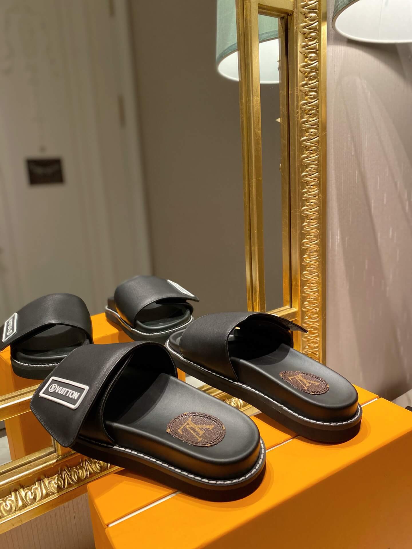 LOUIV Slides