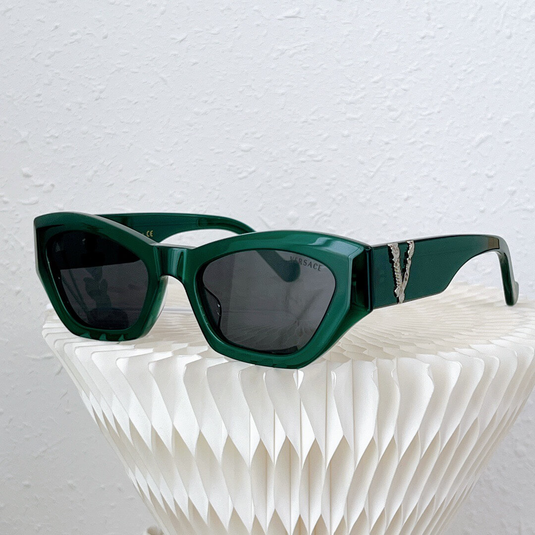 VS Sunglasses 4562