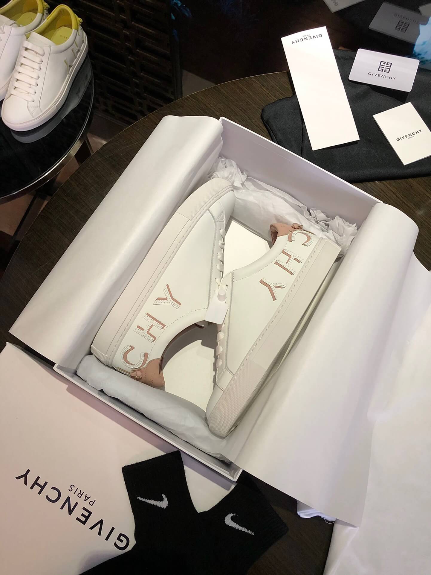 GVC Sneakers