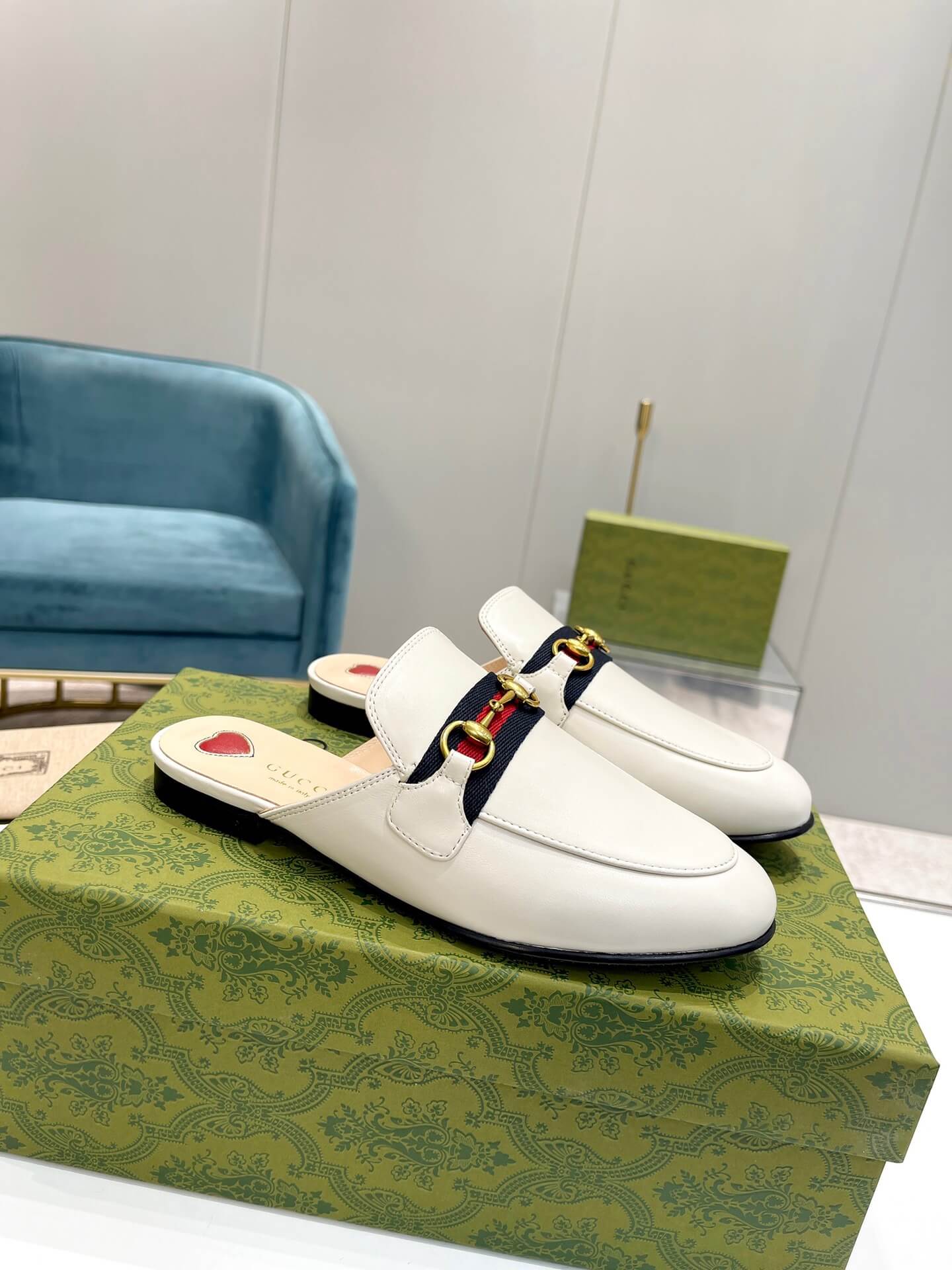 GG Slippers