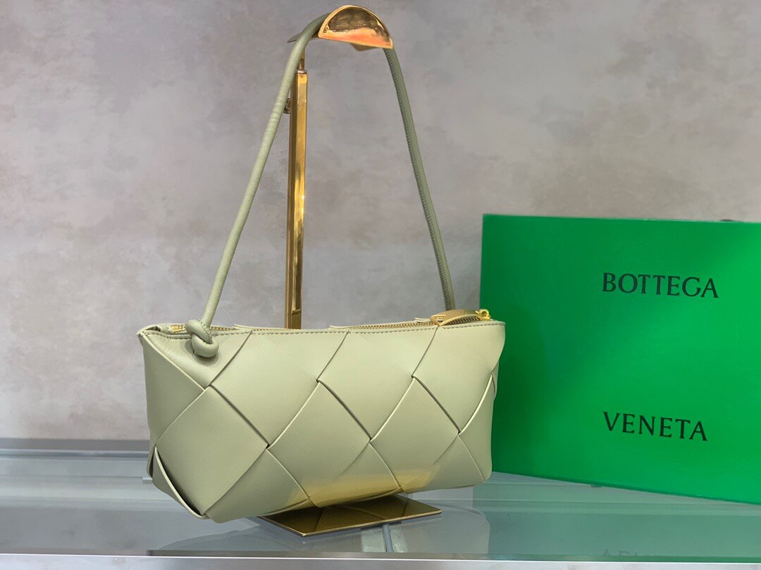 BV Pouch