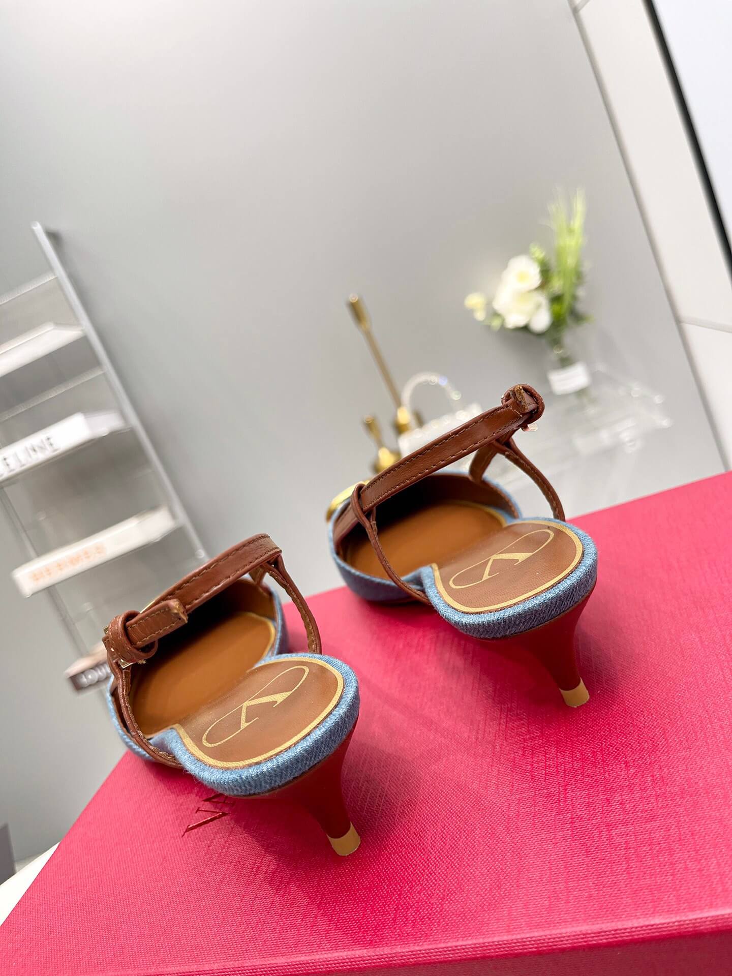VALEN Heels