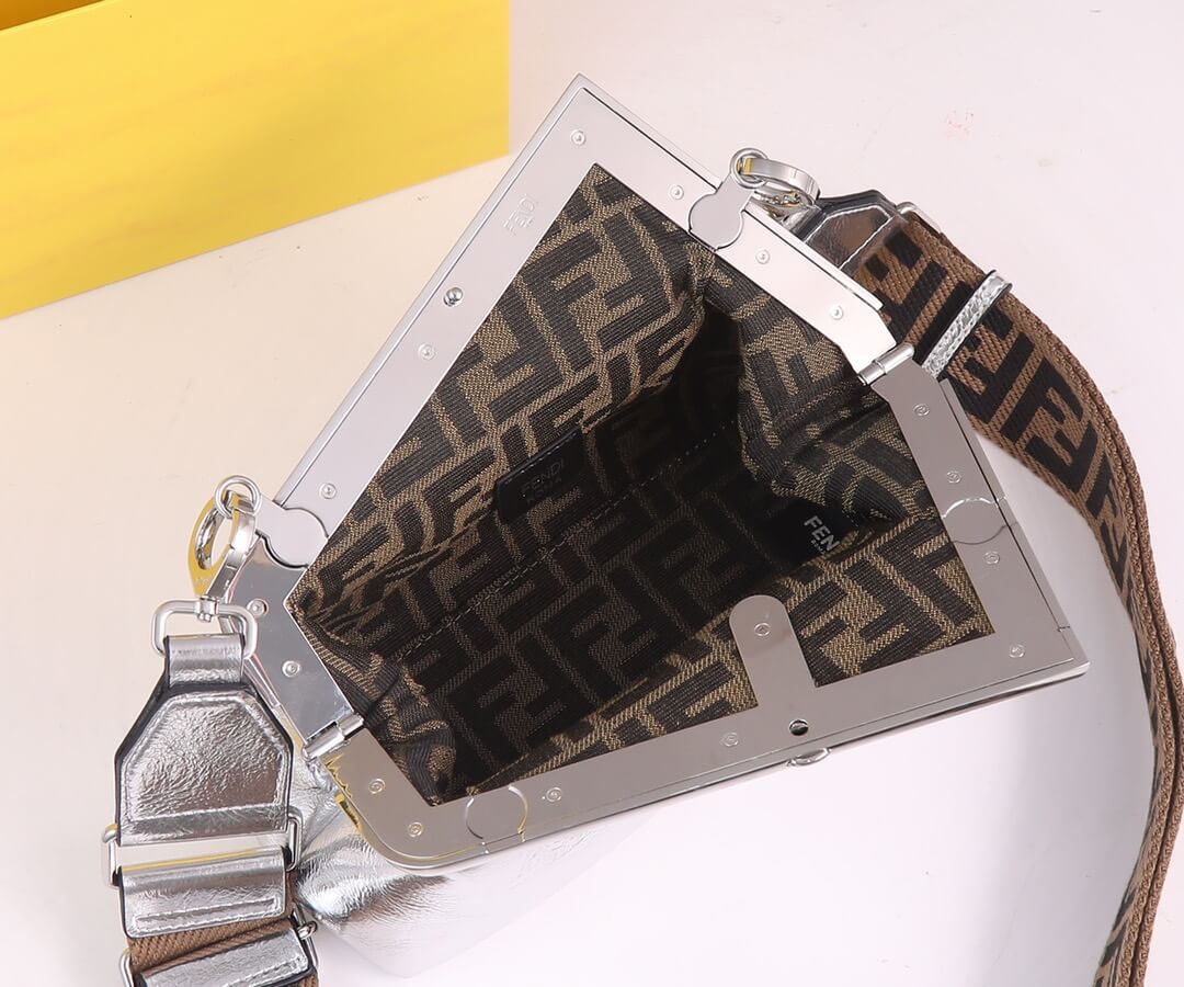 FD First Small (Silver)