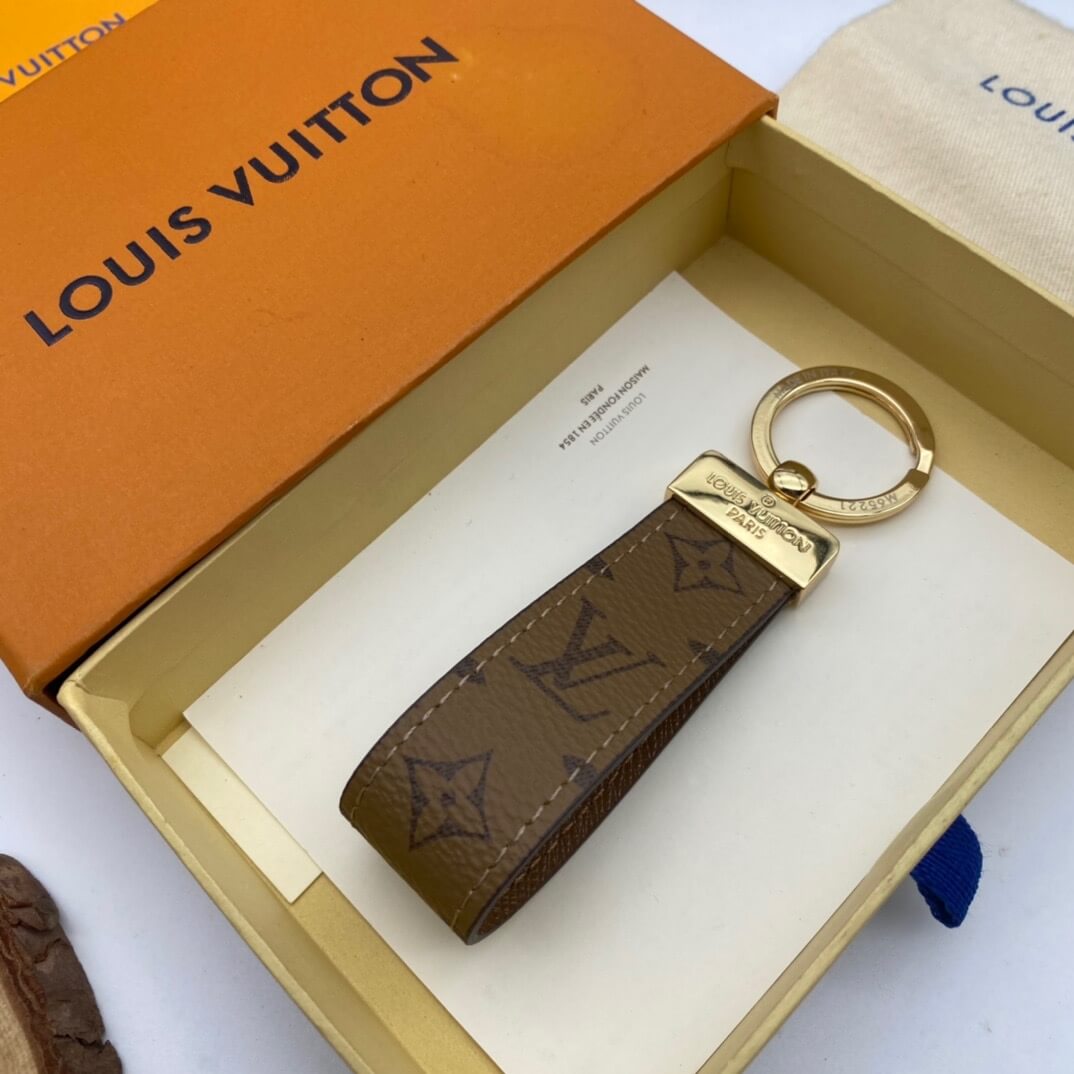 LOUIV Key Chain