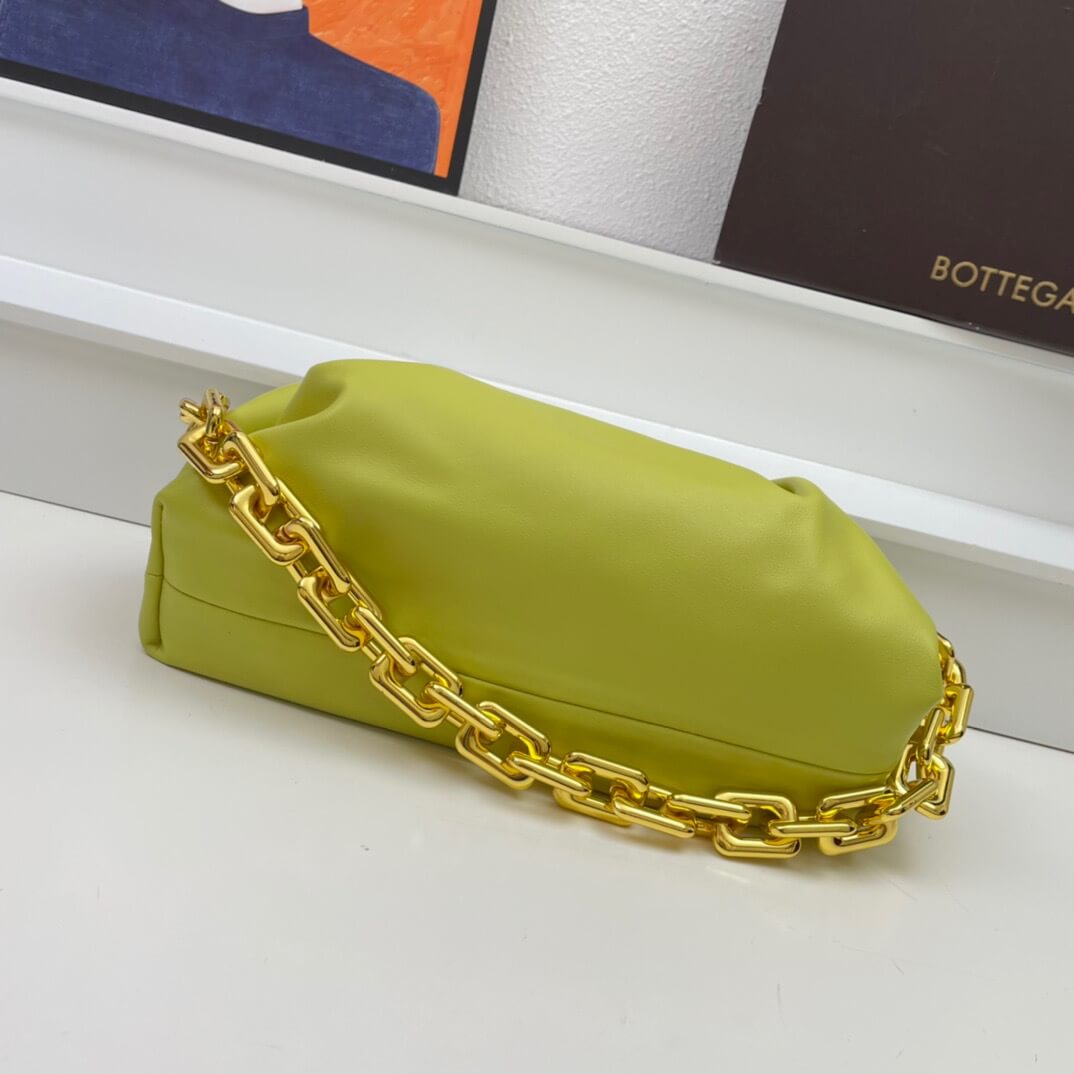 BV Pouch Chain