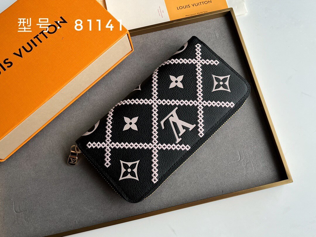 LOUIV Zippy Vernis Wallet