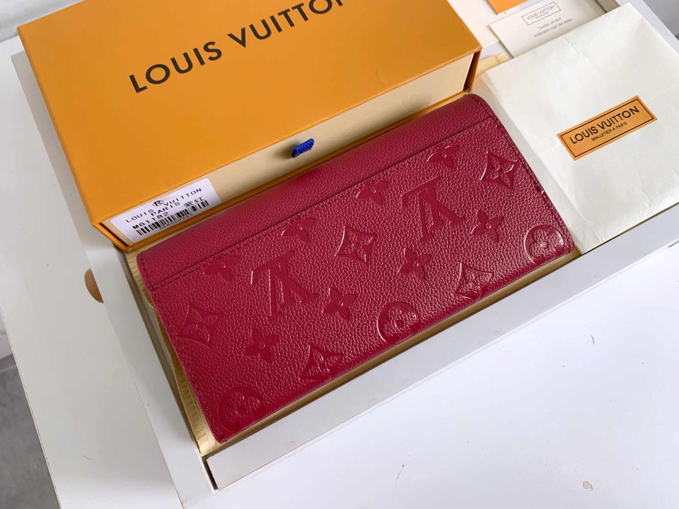 LOUIV Sarah Wallet