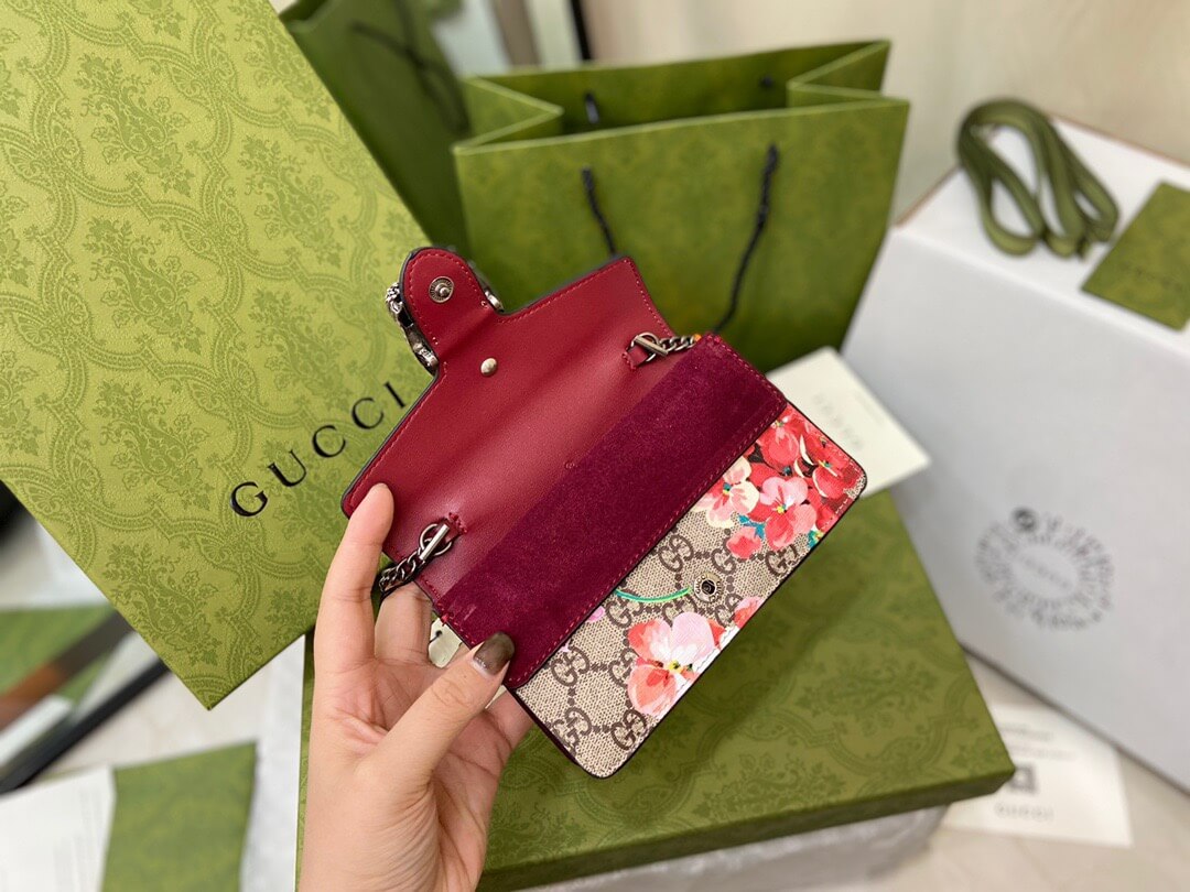 GG Dionysus Super Mini Blooms