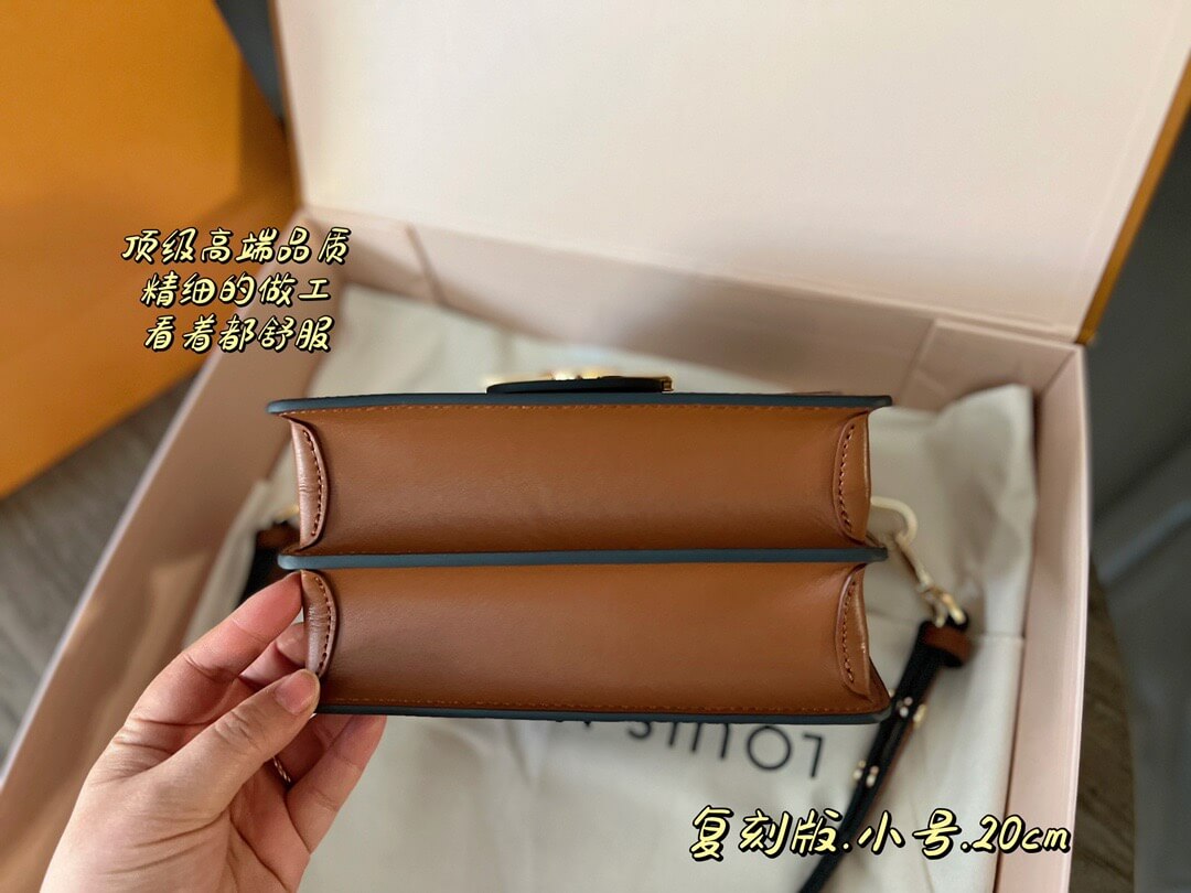 LOUIV Dauphine Small