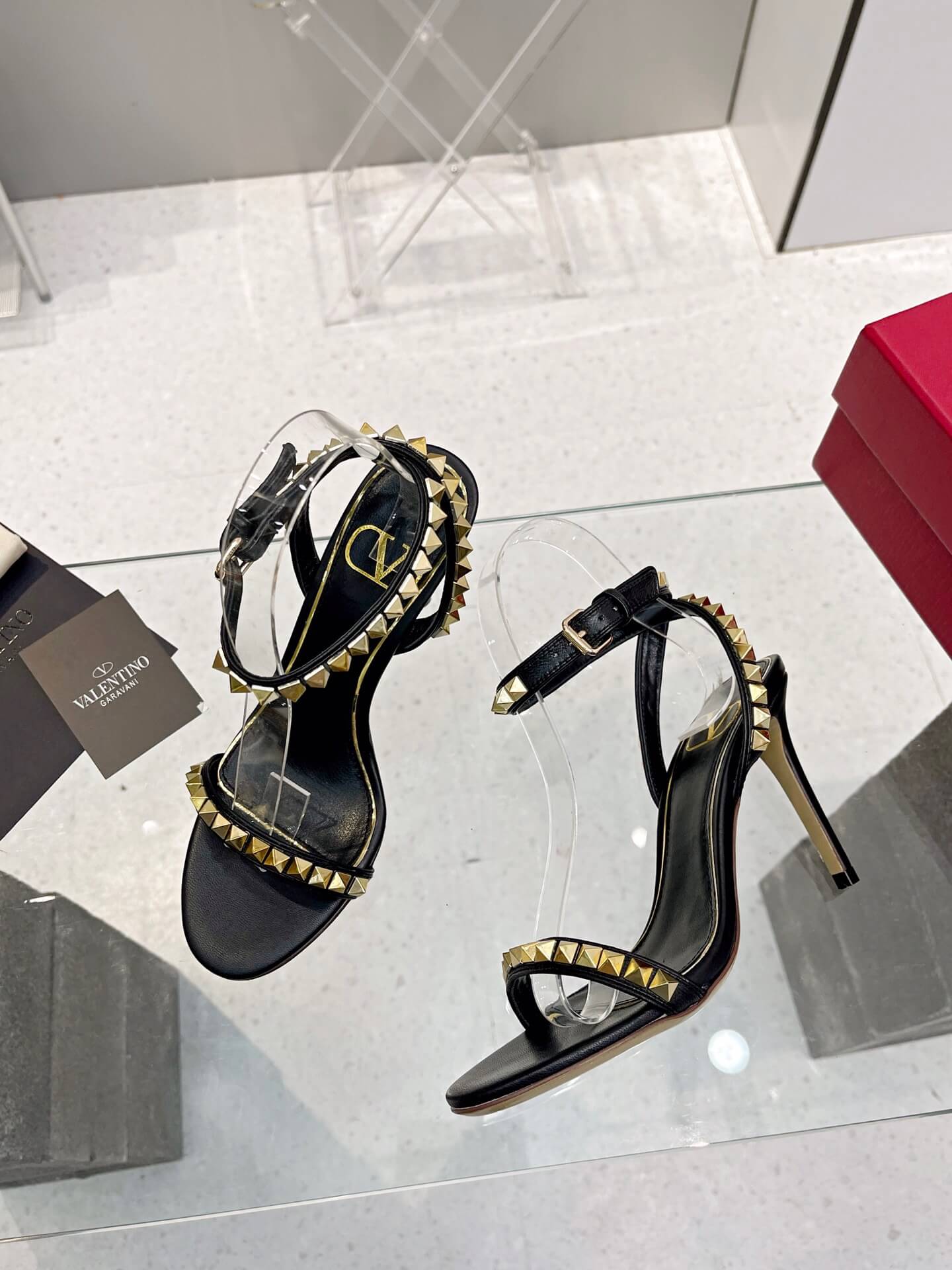 VALEN Heels