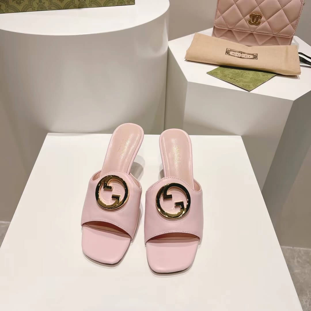 GG Interlocking Heels