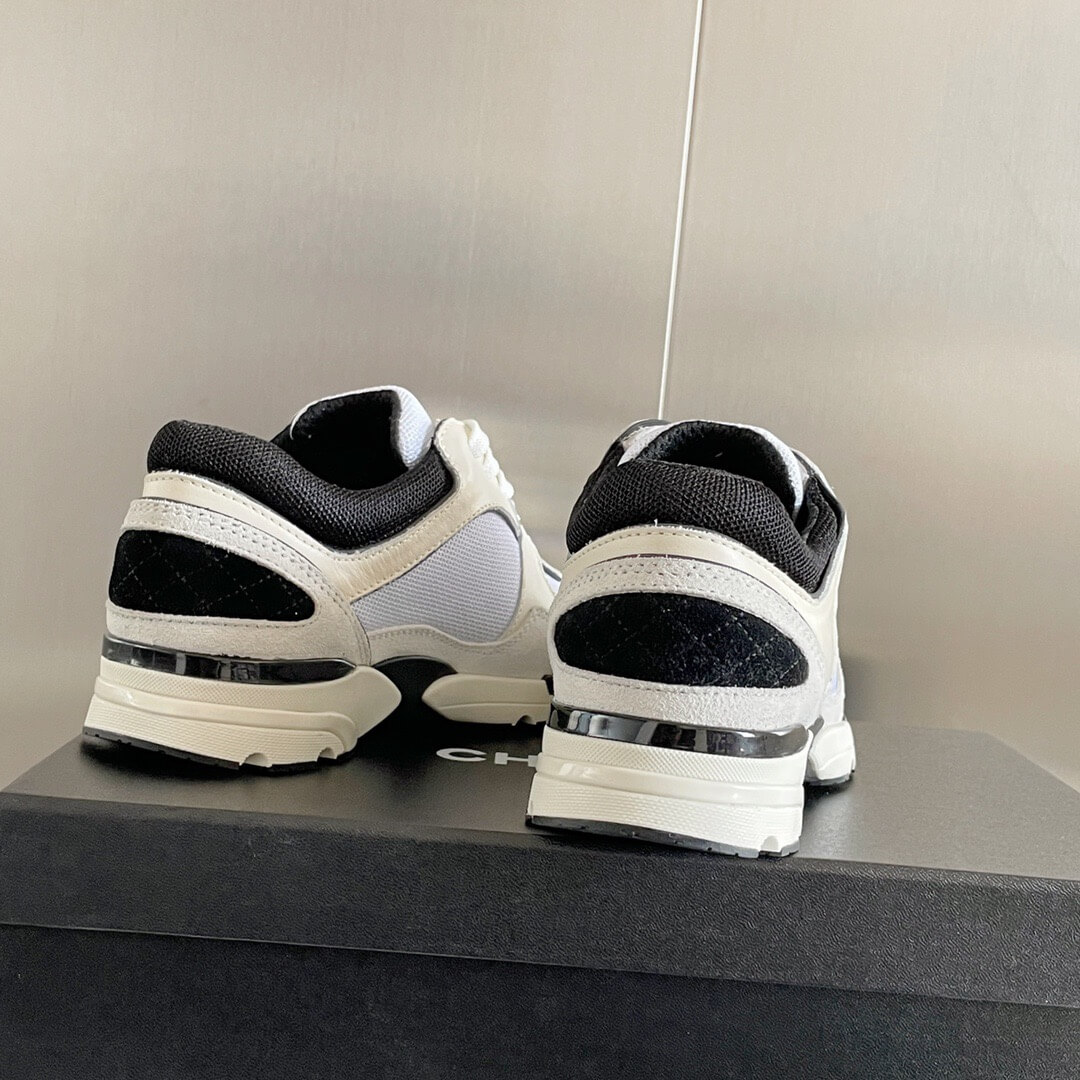 CC Sneakers