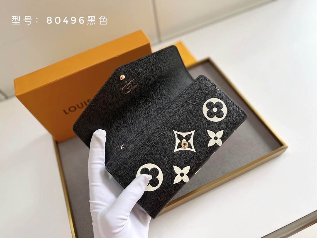 LOUIV Sarah Wallet