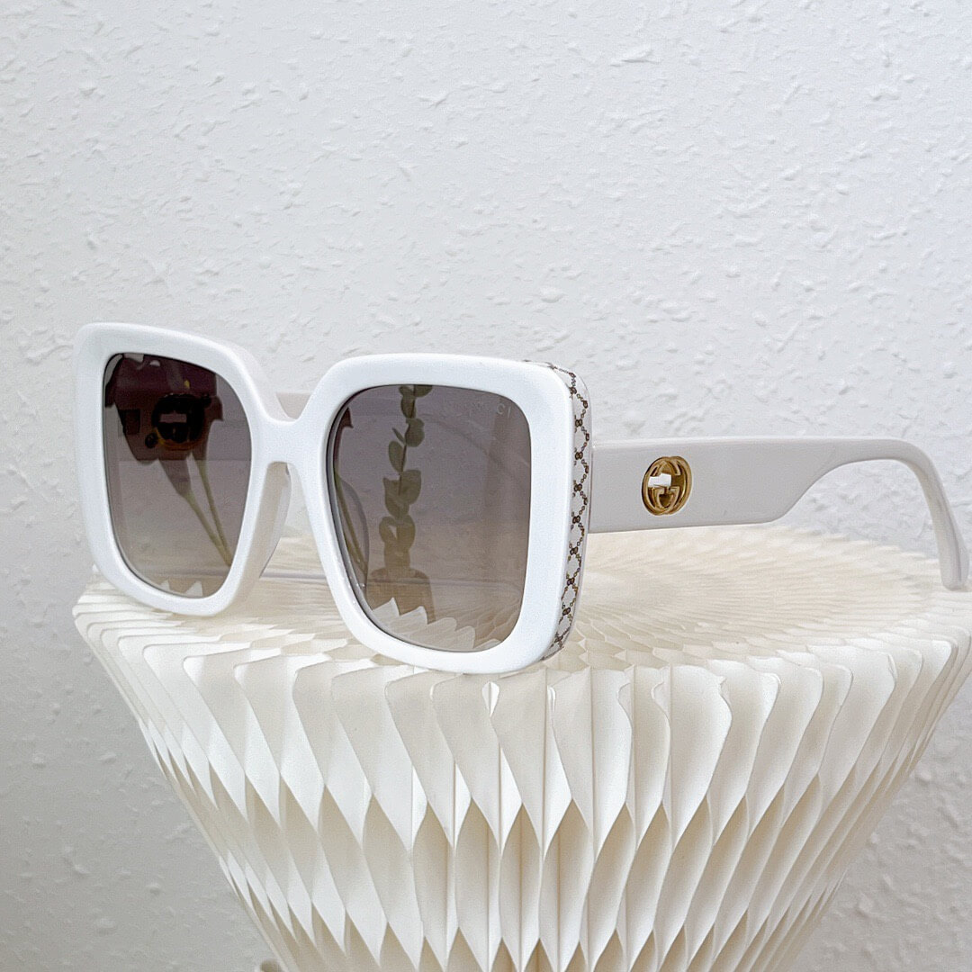 GG Sunglasses 1128S