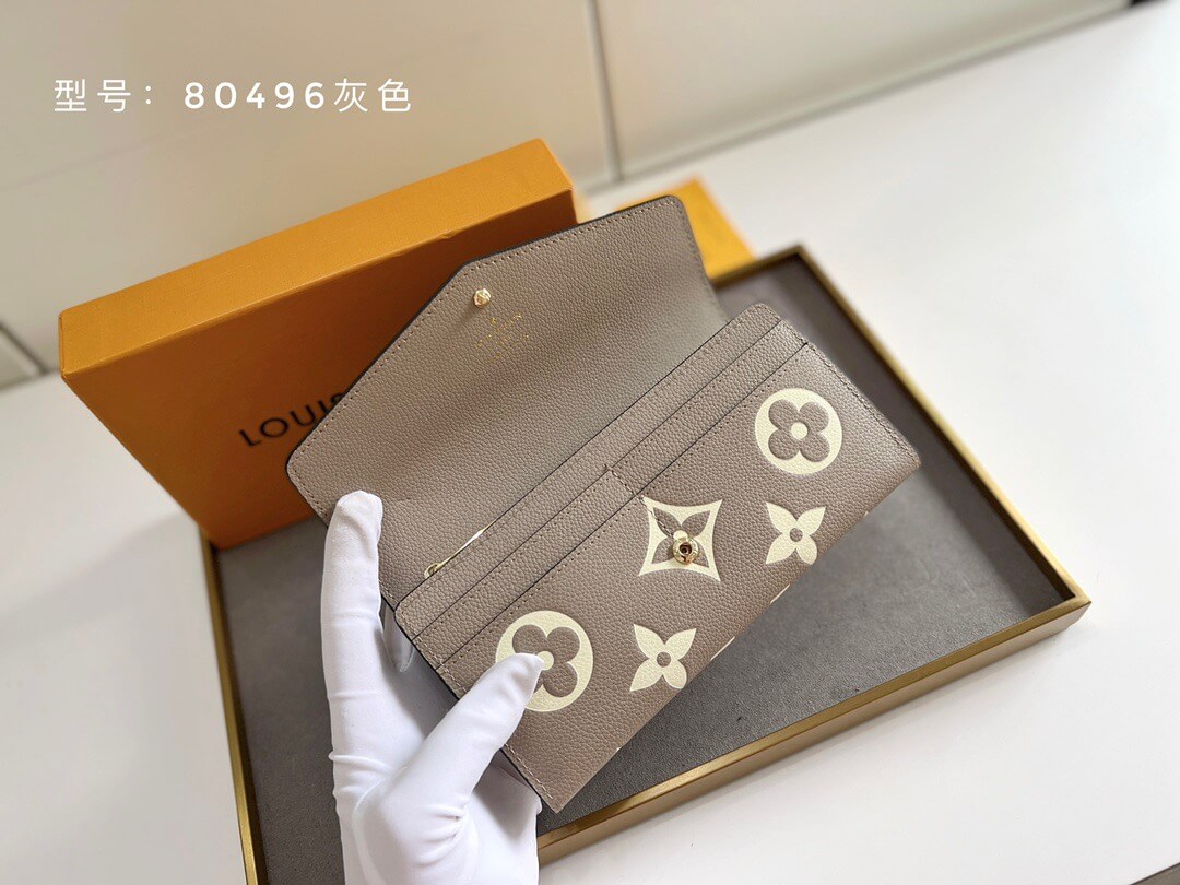 LOUIV Sarah Wallet