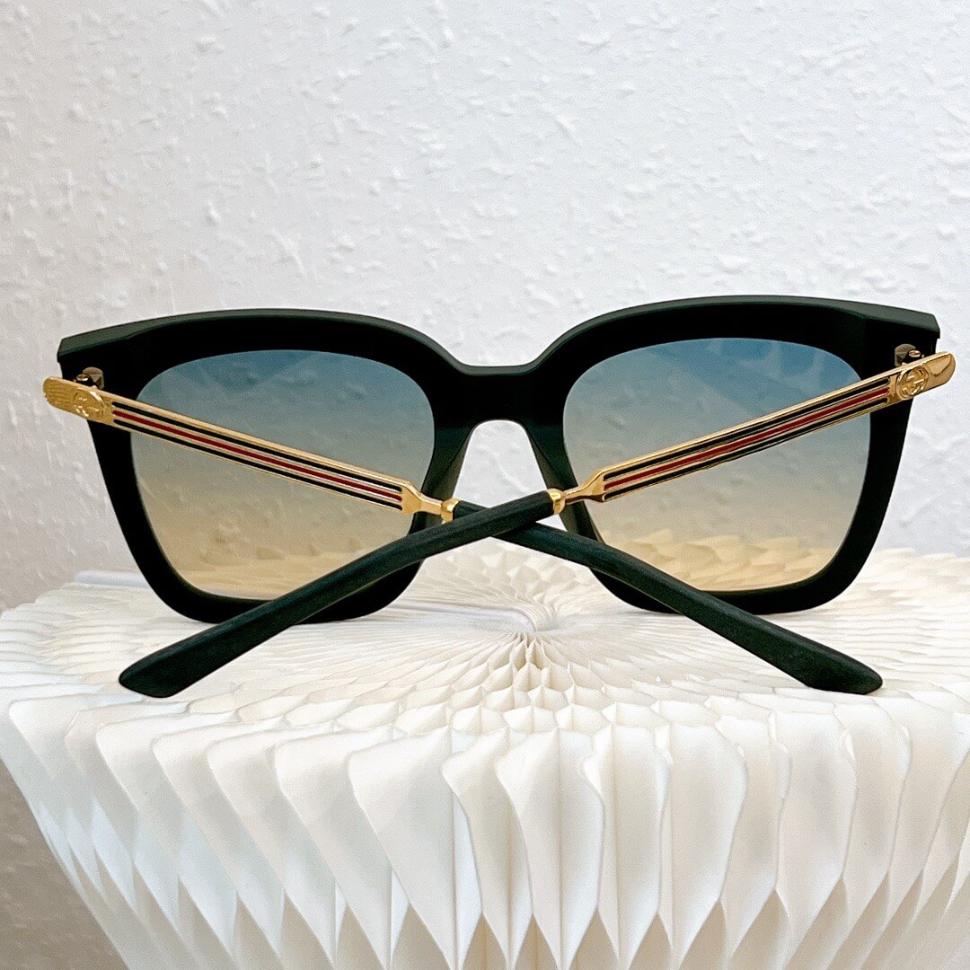 GG Sunglasses 0889