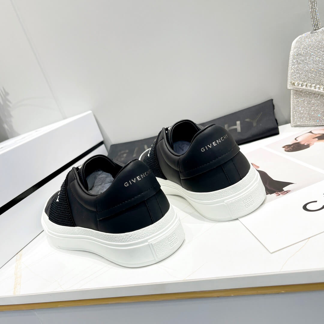 GVC Sneakers