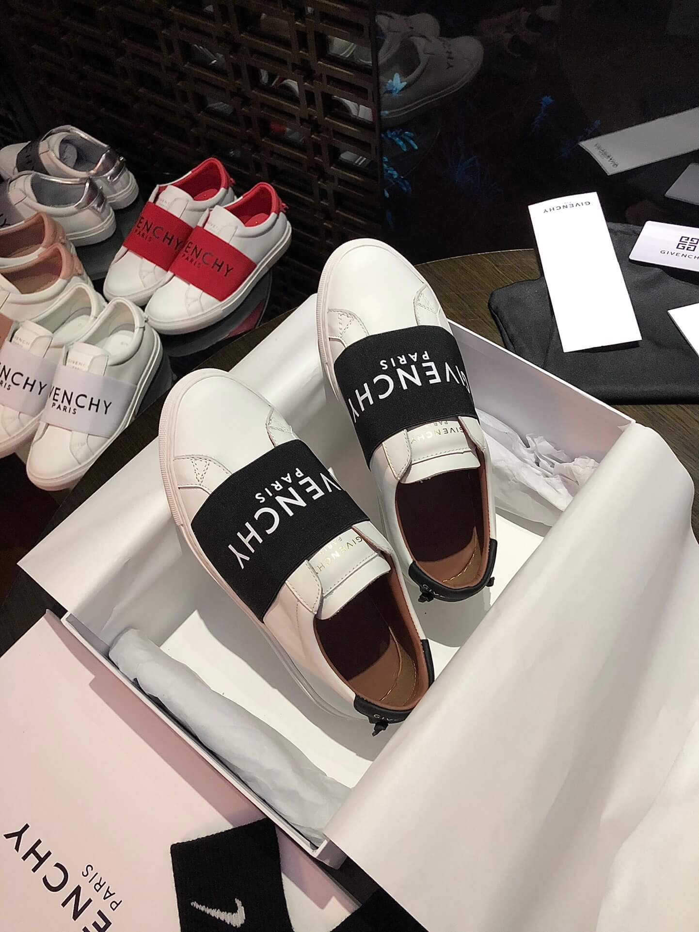 GVC Sneakers