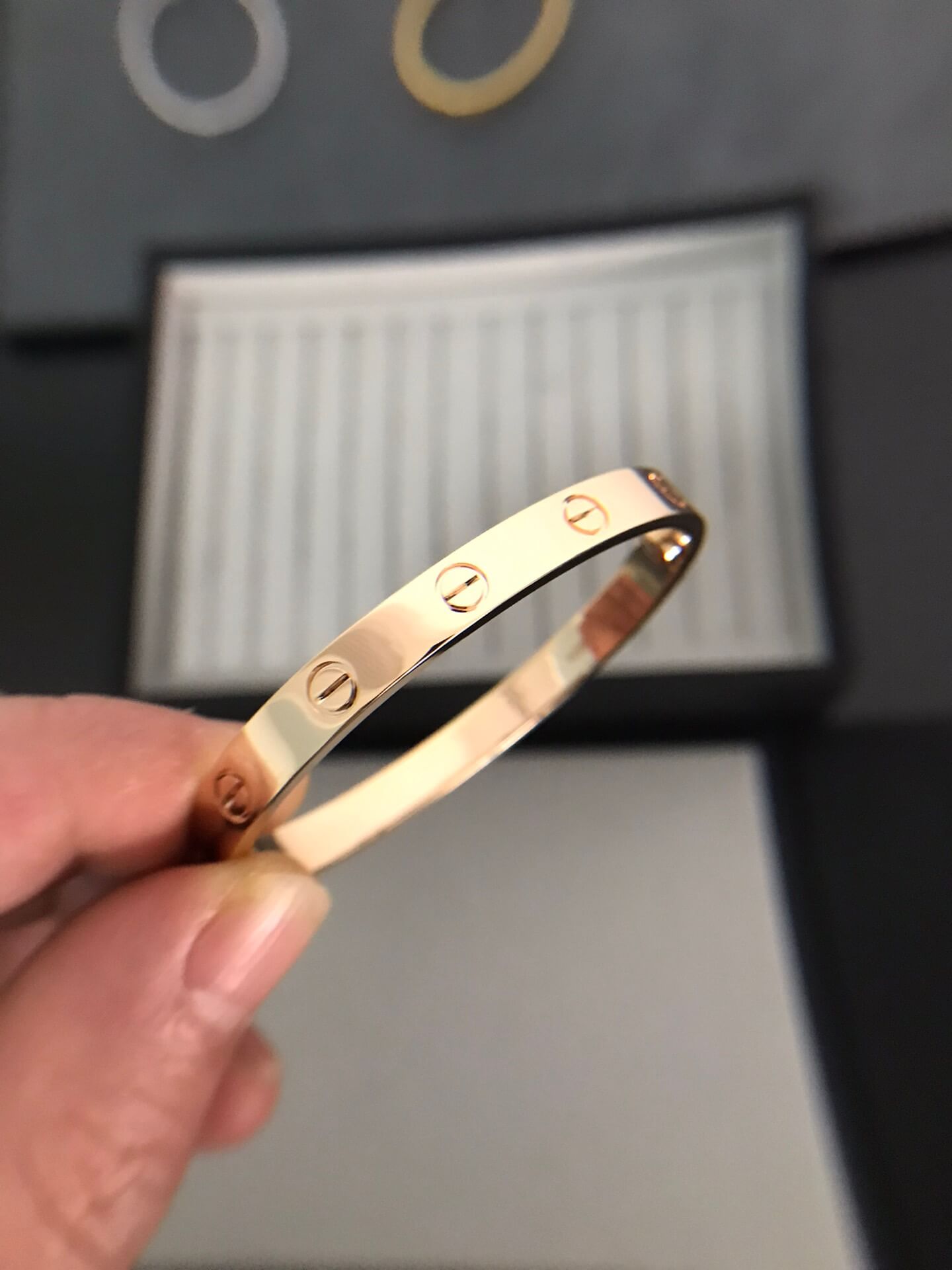 Cartier Love Bangle Plain (Thick Band)