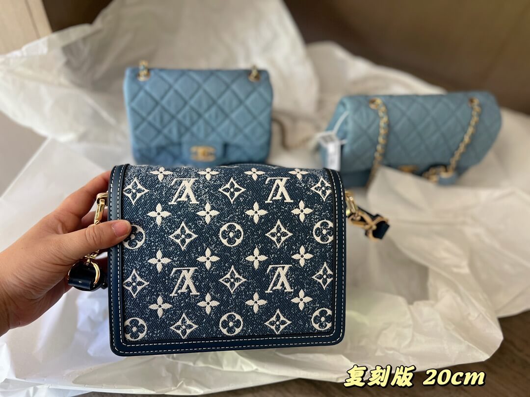 LOUIV Dauphine Small
