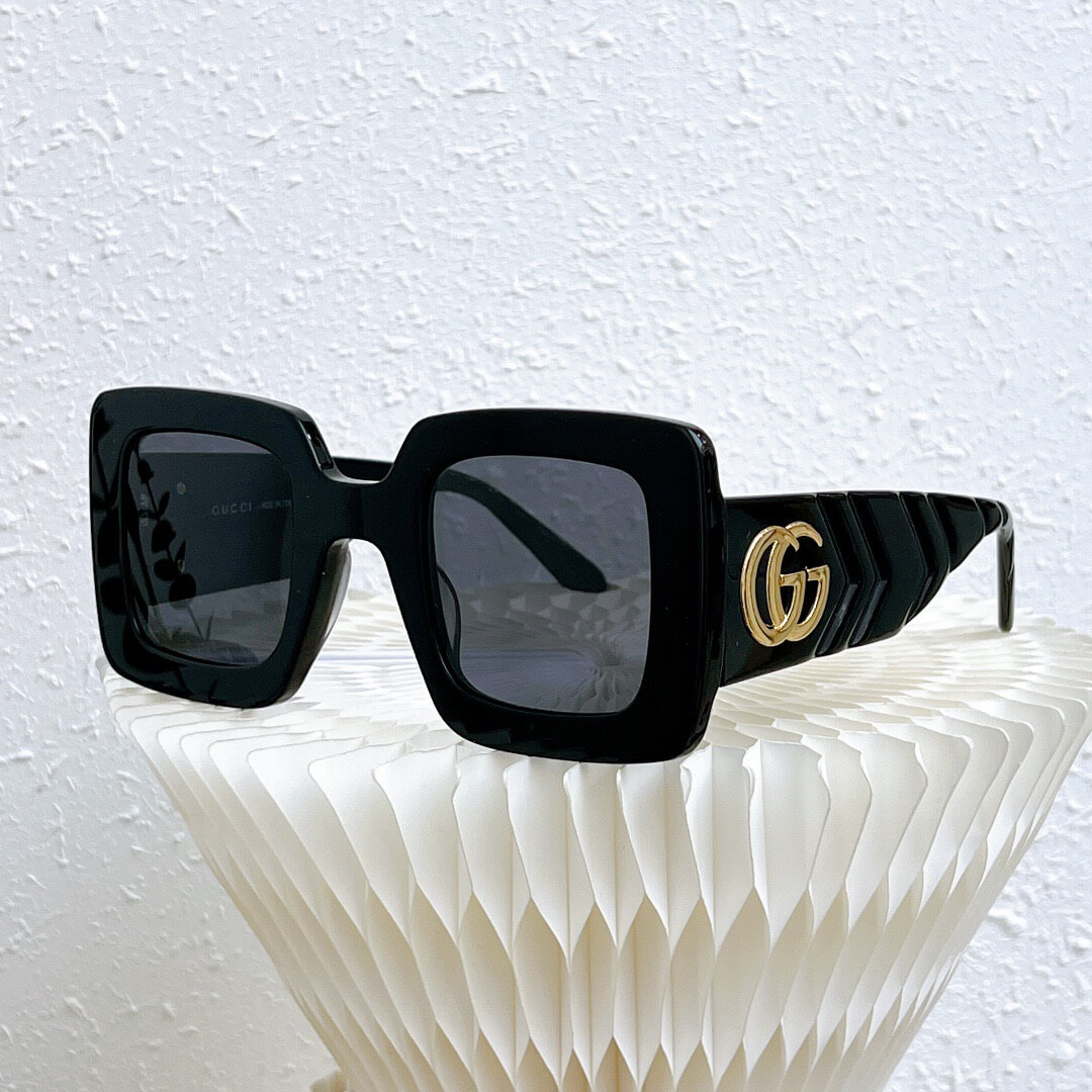 GG Sunglasses 0899
