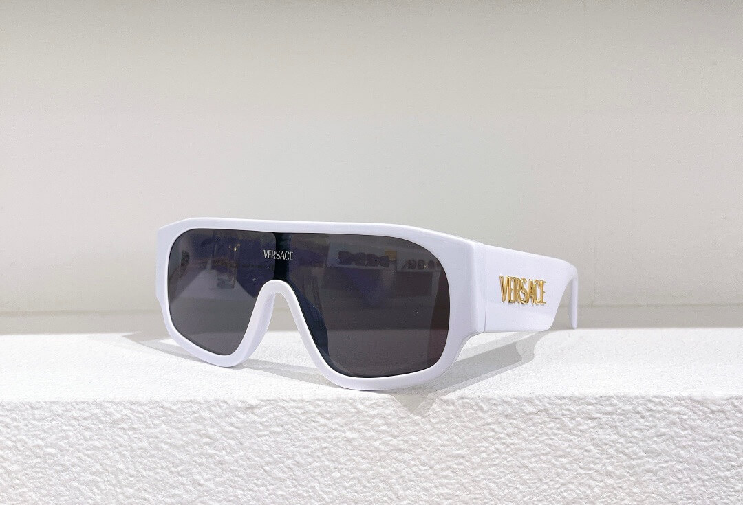 VS Sunglasses 4439