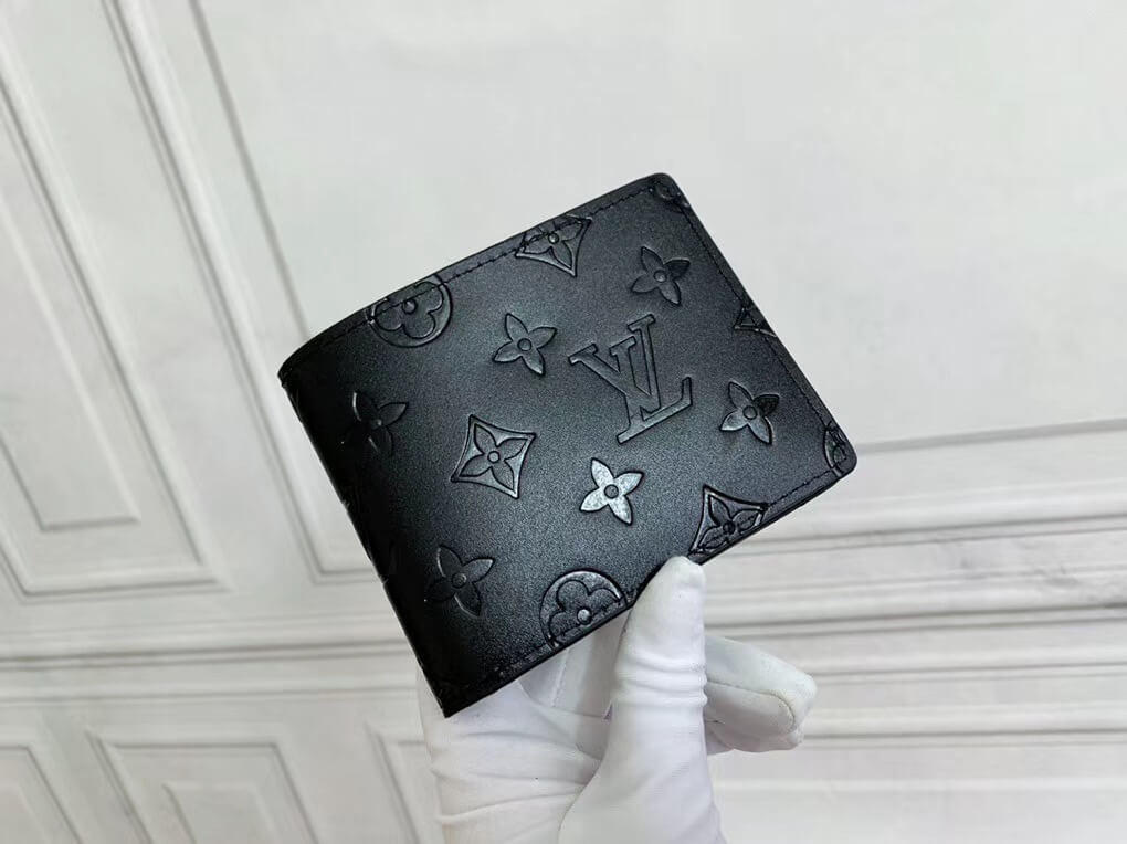 LOUIV Multiple Wallet