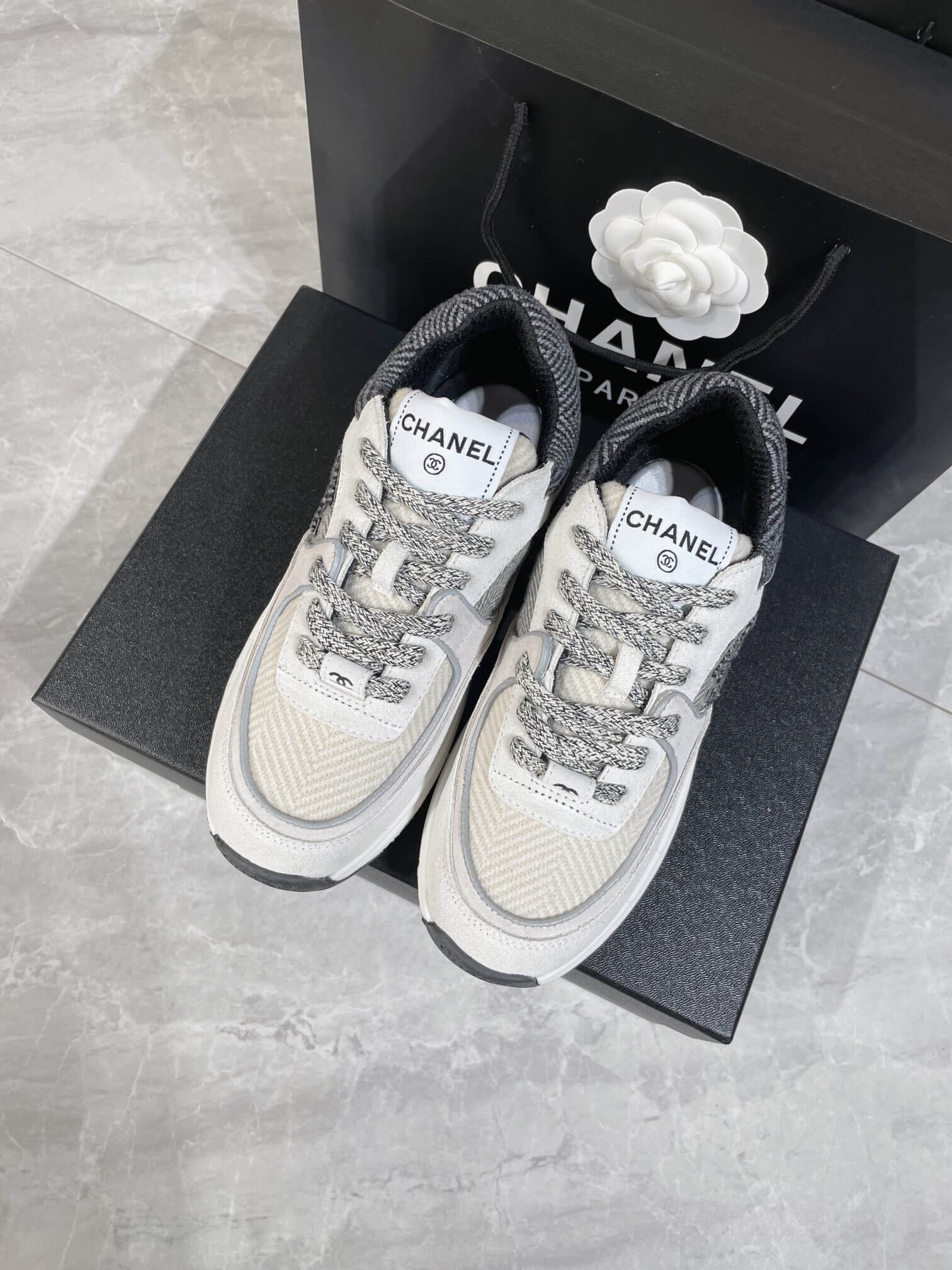CC Sneakers