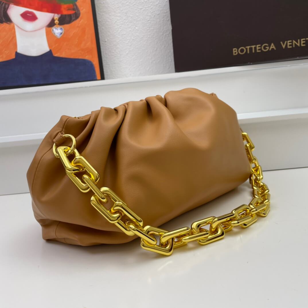 BV Pouch Chain