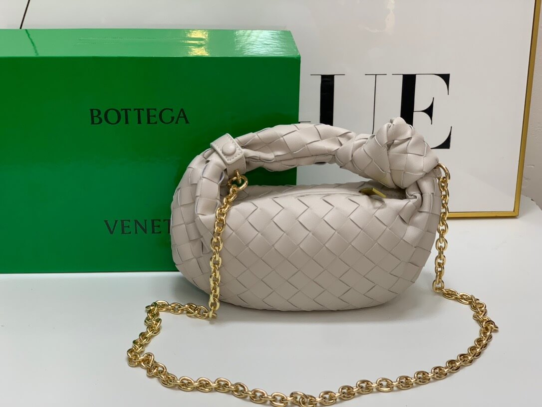 BV Jodie Chain
