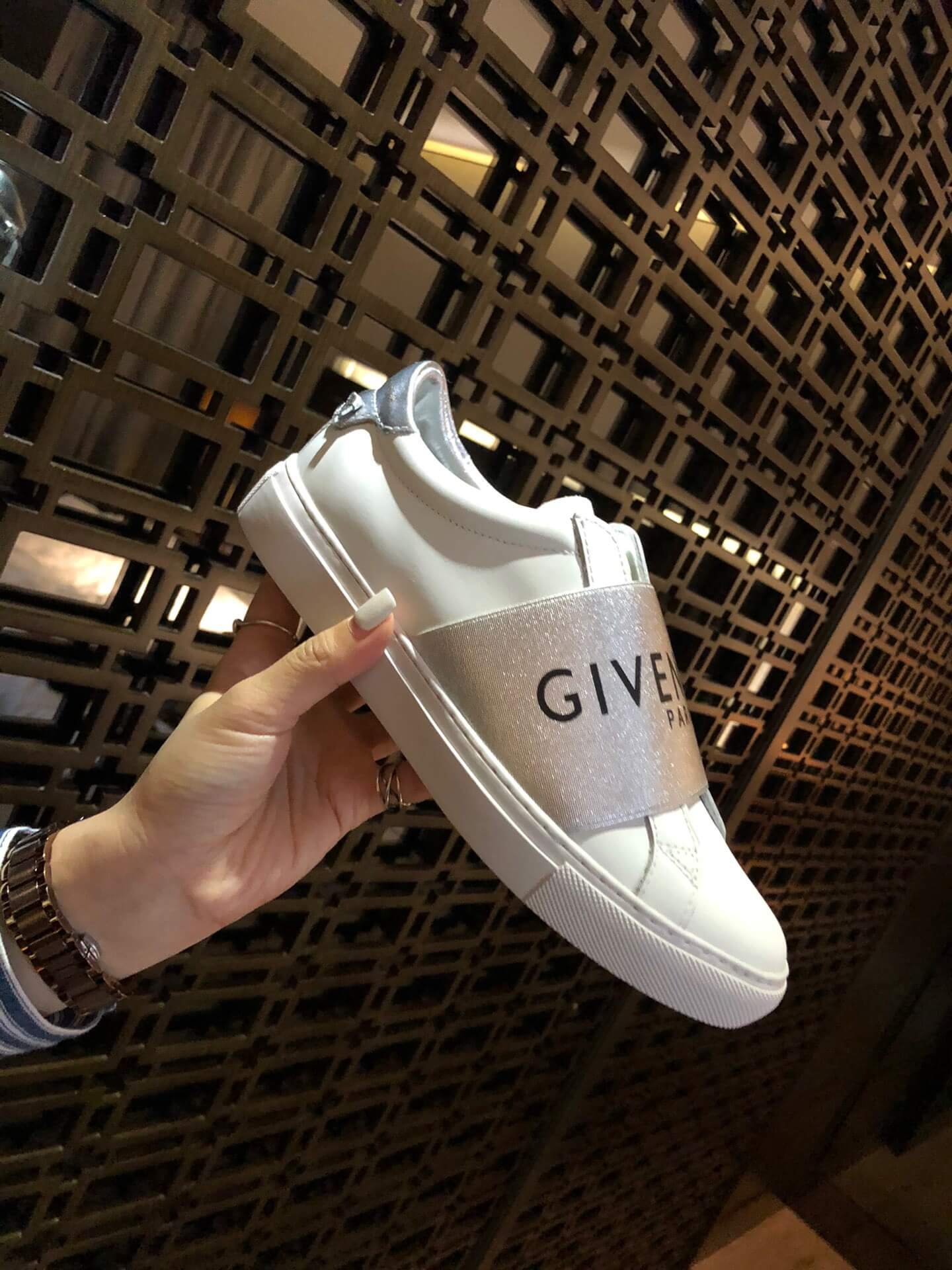 GVC Sneakers