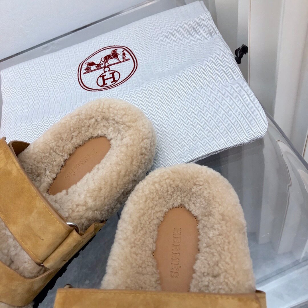 HM Birkenstocks Fur