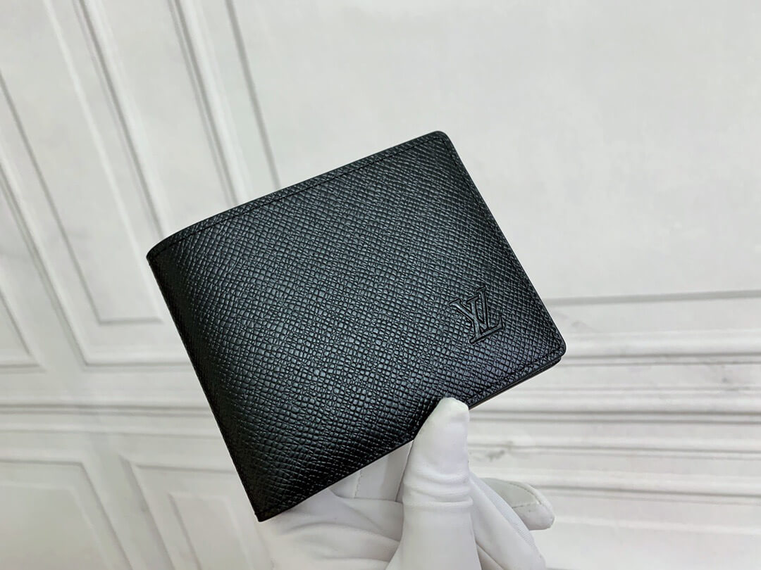 LOUIV Multiple Wallet