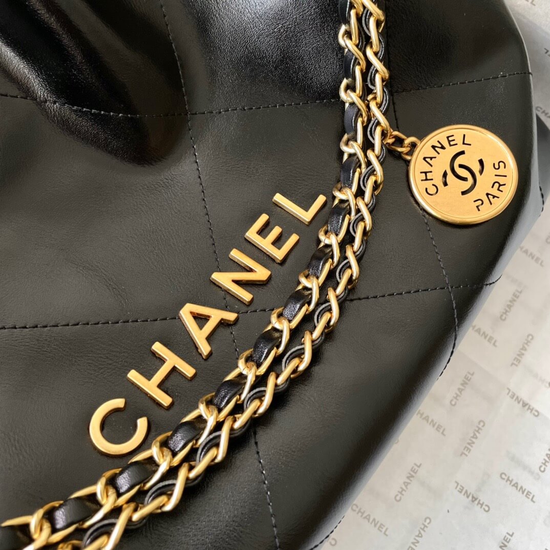 CC 22 Tote