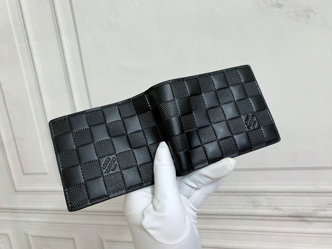 LOUIV Multiple Wallet