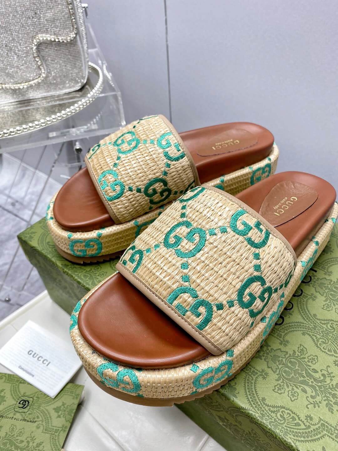 GG Slides