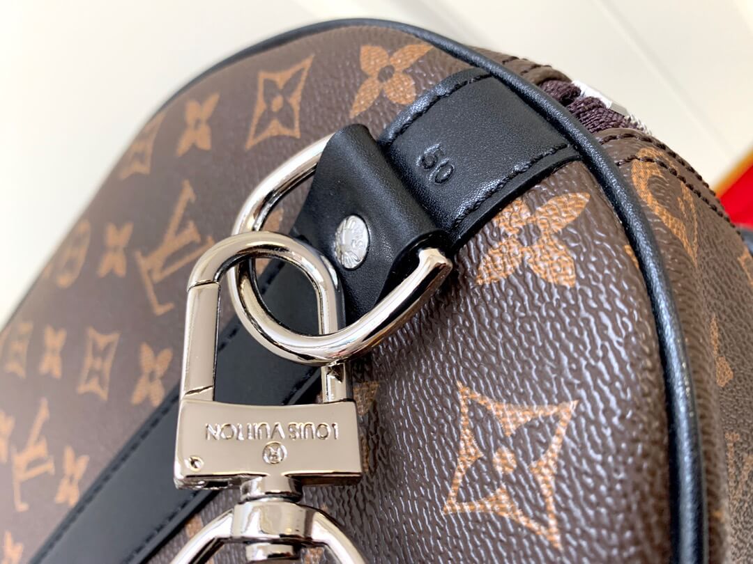 LOUIV Keepall 50