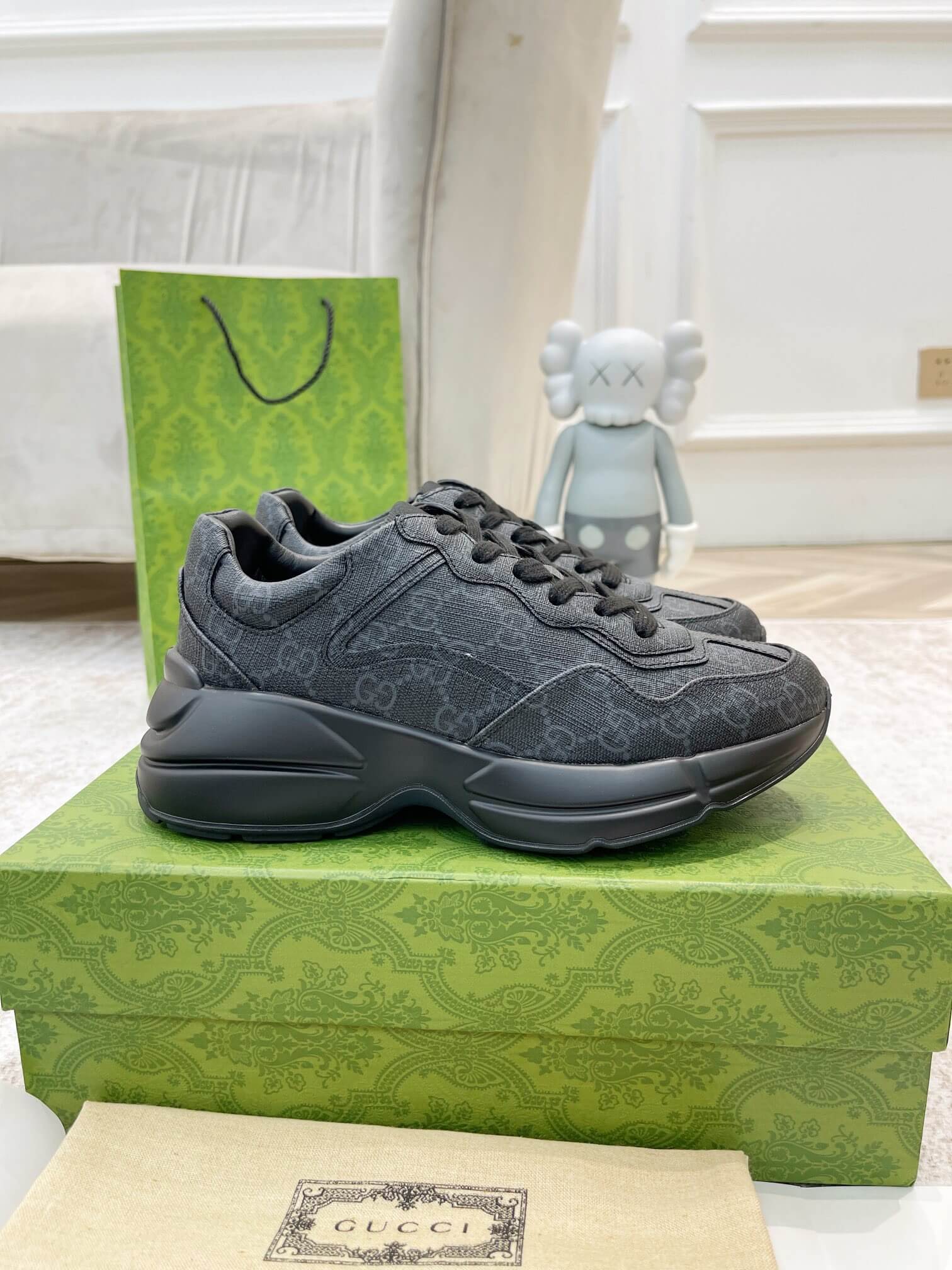 GG Rhyton Sneakers